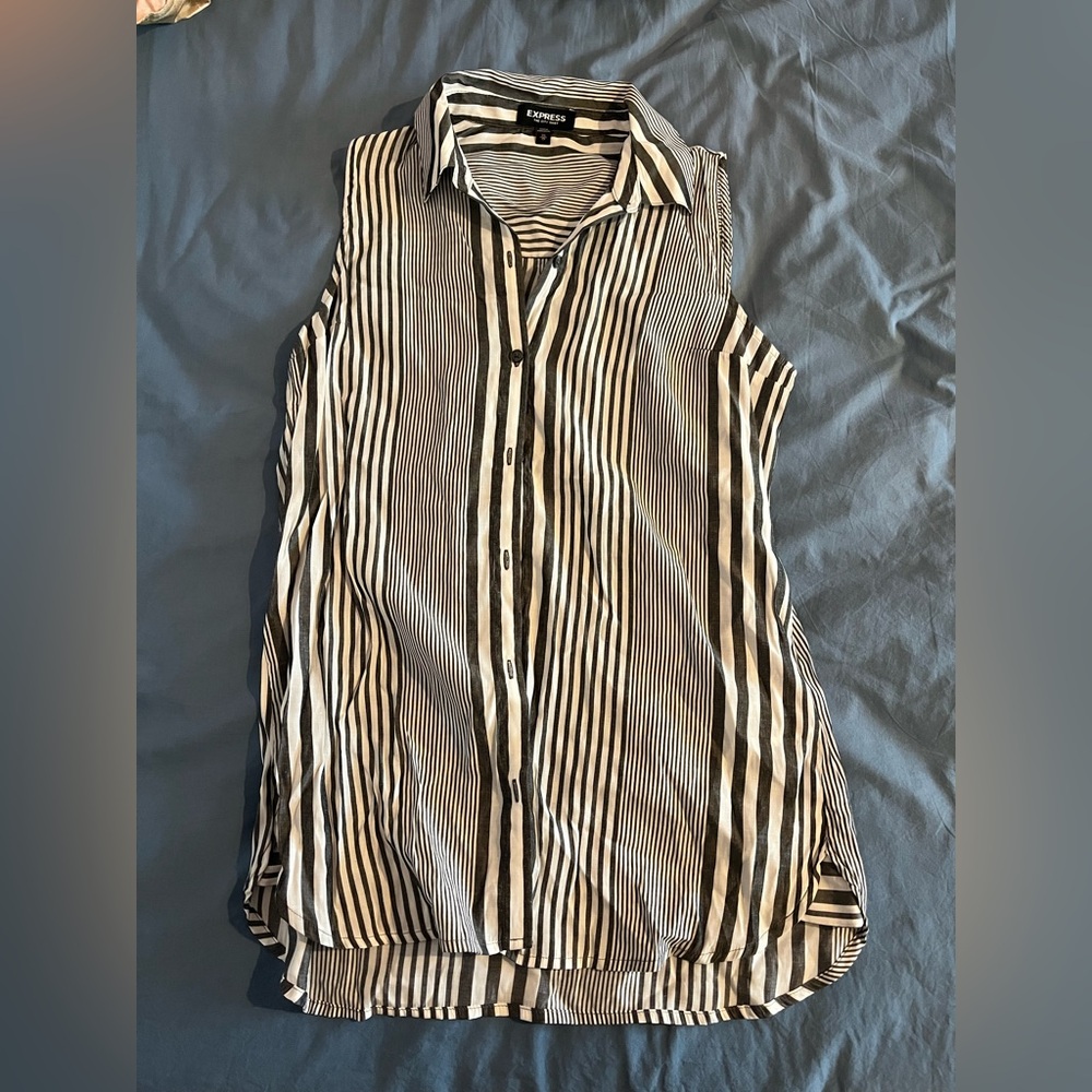 Express Monochrome Striped Sleeveless Top